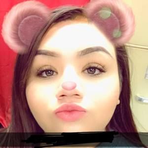 Meet your Posher, Alexandra